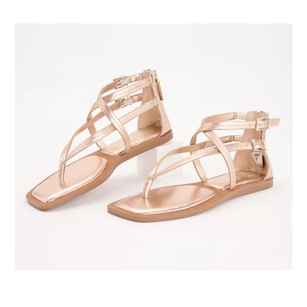 NWT! VC Sandals - Champagne - 6